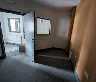 Office in Station Road Kings Heath, Birmingham, B14 7SR - Photo 2