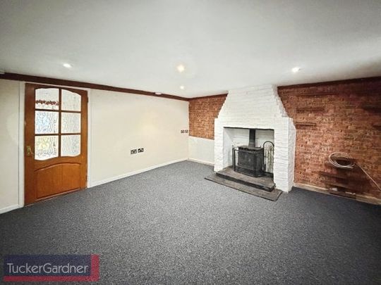 Prickwillow Road, Isleham - Photo 1