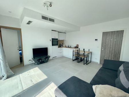 Appartement met één slaapkamer in Charleroi - Photo 4