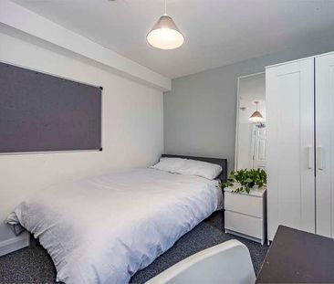 House Share // Rooms Available // (cramner Grove), NG7 - Photo 2