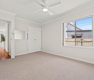 Charming home in heart of Empire Bay - Photo 5