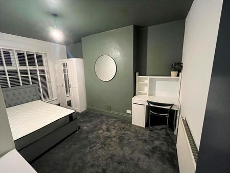 Pearson Road, Plymouth - Photo 4