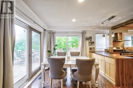 1305 MINEOLA GARDENS - Photo 4