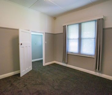 Charming 2 Bedroom Home in the Heart of Wallsend - Photo 5