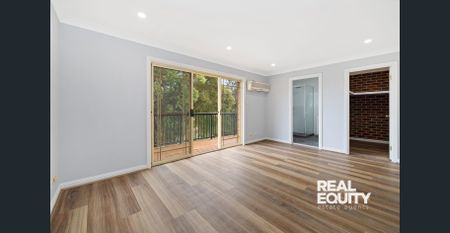 Spacious Renovated Interior - With a Backdrop to the Waters Edge - Photo 2