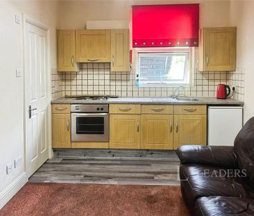 Studio to rent - Photo 4