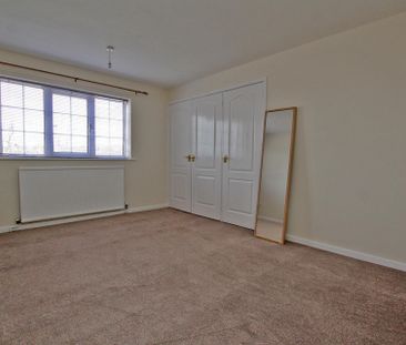2 bedroom Town house to rent - Photo 2