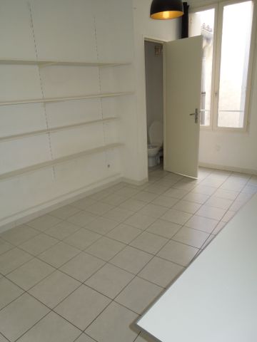 Location Appartement 3 pièces 56m² MONTPELLIER 34000 - Photo 3