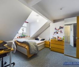 Borough Road, Middlesbrough - Photo 5