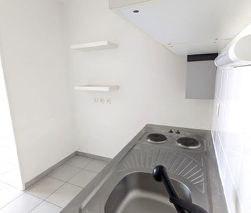 L O C A T I O N - PONT A MARCQ - APPARTEMENT REZ DE CHAUSSEE - 42 M² - Photo 2