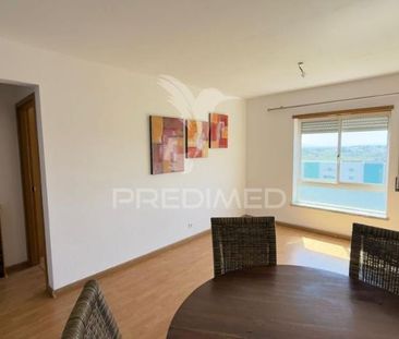 Apartamento t1 com vista desafogada | 55 m² | elevadores | parqueamento | monte da caparica - Foto 3