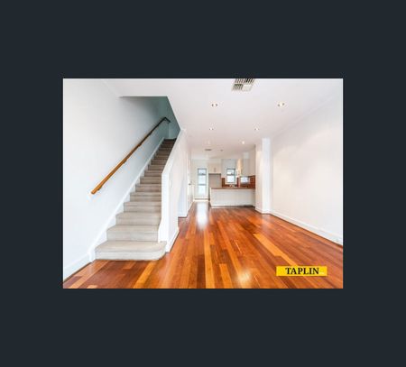 3/112 Gilbert Street, Adelaide, SA 5000 - Photo 4
