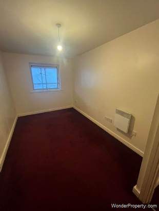 1 bedroom property to rent in Bolton - Photo 2