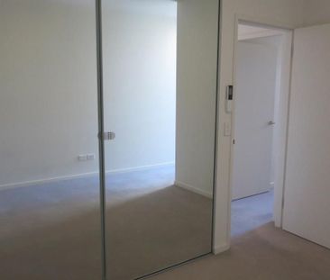 2 BEDROOM LUXURY APARTMENT IN DESIGNER COMPLEX - Photo 6