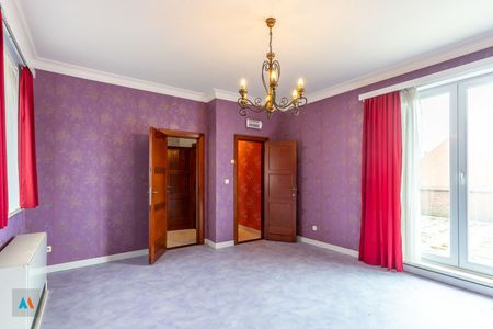 Gezinswoning met ruime loods - Foto 2