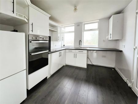 School Lane, Wolverhampton, West Midlands, WV10 - Photo 5