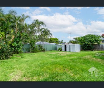 Stylish Family Living in a Peaceful Cul-de-Sac! - Photo 6