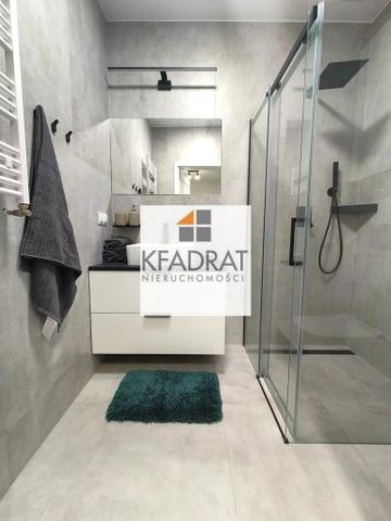 2-pokojowe mieszkanie z ogródkiem, Małe Błonia. - Фото 4