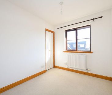 4 bedroom detached house to rent - Photo 6