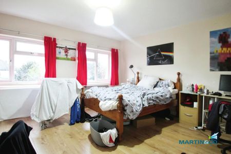 6 bedroom semi-detached house to rent - Photo 5