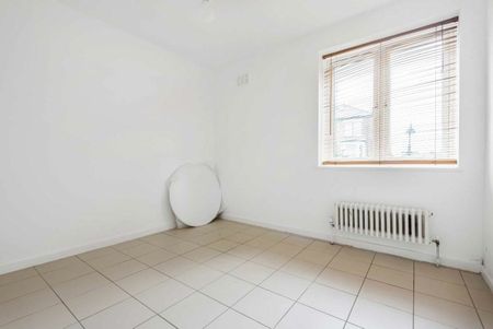 Fenwick Road, East Dulwich, SE15 - Photo 2