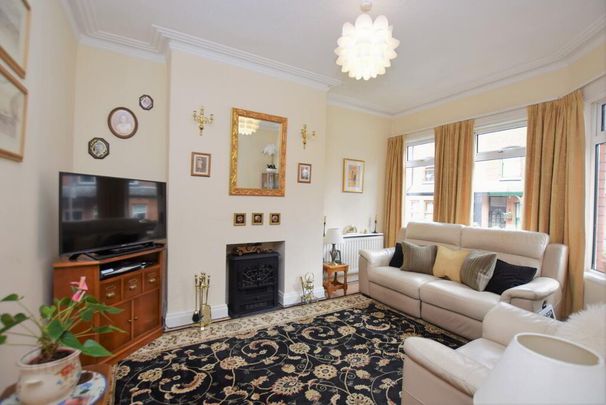 13 Ferguson Drive, Belfast, BT4 2AZ - Photo 1