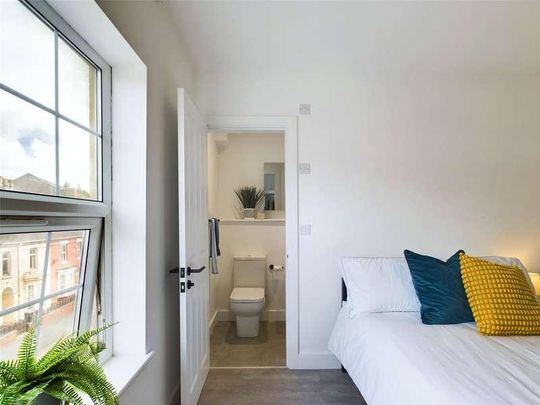 Monks Road, Lincoln, Lincolnshire, LN2 - Photo 1