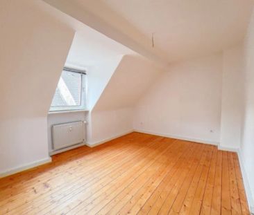 2-Zimmer-Dachgeschoss-Wohnung mit Blick über die Hagener Innenstadt - Foto 4