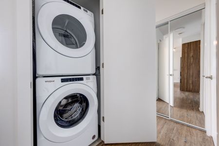 For Lease - 2501 Saw Whet Boulevard Unit# 611, Oakville, Ontario - Photo 3