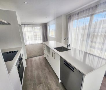 New in Wainui - Photo 4