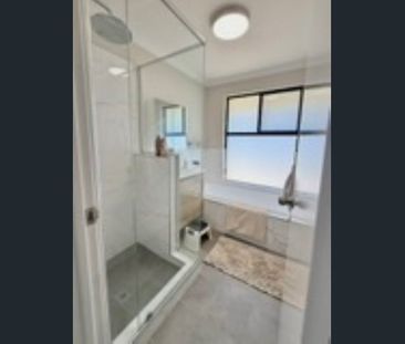 Your Padbury Family Haven – Spacious 5x2 with Outdoor Entertaining ... - Photo 3