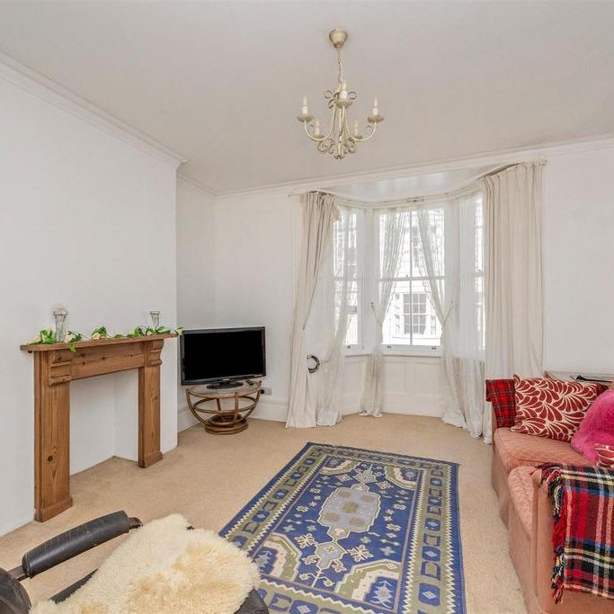 2 bedroom maisonette to rent - Photo 1
