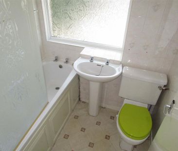 2 bedroom house to rent - Photo 3