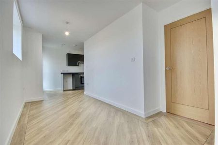 Cornerstone House, London Road, Portsmouth, PO2 - Photo 5