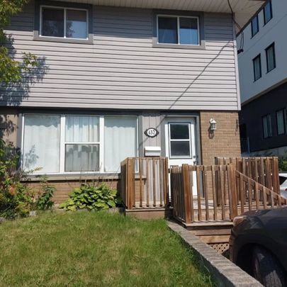 For Lease - 432 Bloor Street, Oshawa, Ontario - Photo 1