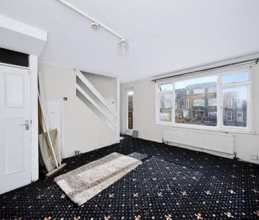 4 bedroom terraced house to rent - Photo 1