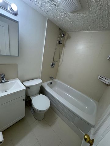 For Lease - 227 Evelyn Avenue Unit# 4, Toronto, Ontario - Photo 5