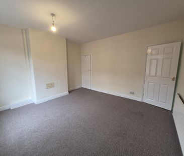 2 bedroom house to rent - Photo 2