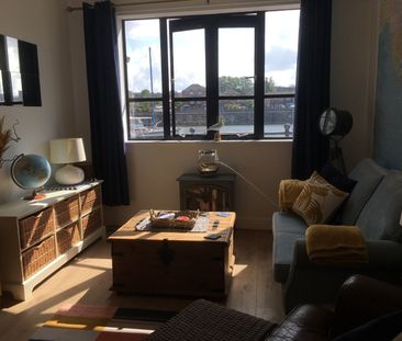 1 Bed Flat, South Ferry Quay, L3 - Photo 1