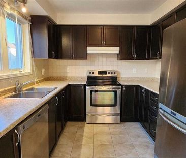 For Lease - 1423 Rennie Street, Oshawa, Ontario - Photo 1