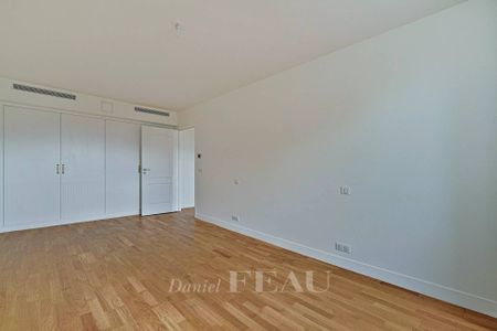 Location appartement, Paris 8ème (75008), 2 pièces, 61.32 m², ref 85418702 - Photo 5