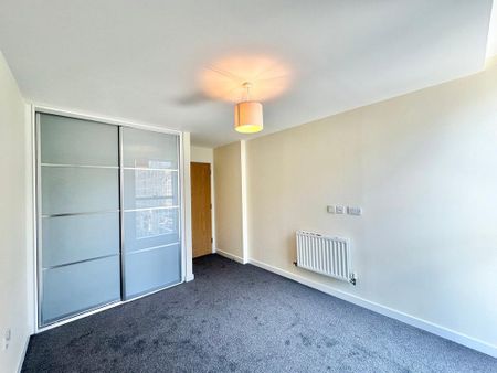 2 bedroom apartment to rent - Photo 4