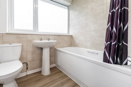 Lanchester Drive, Banbury - Photo 5