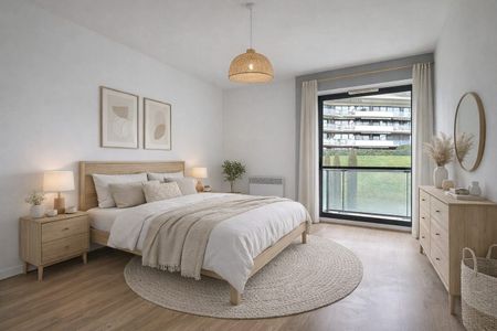 Location Appartement 4 pièces 101m² CHAMALIERES 63400 - Photo 2