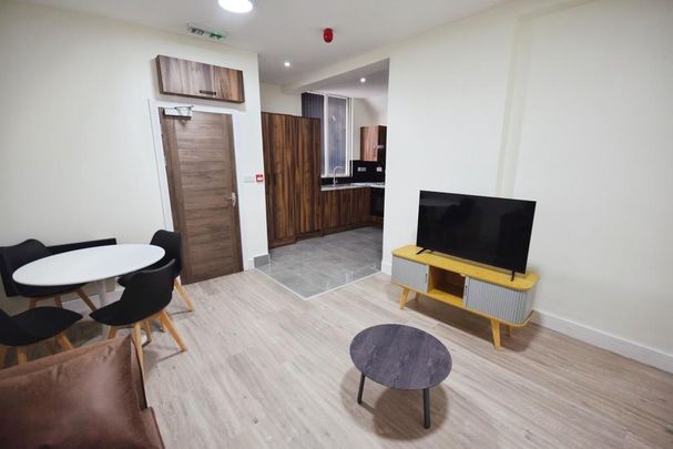 1 bedroom ground floor flat to rent - Photo 1