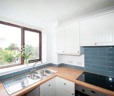 2 bedroom flat to rent - Photo 4
