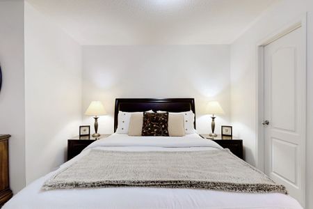 For Lease - 39 Hays Boulevard Unit# 2, Oakville, Ontario - Photo 5