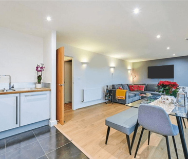 Blackwall Way, London, E14 - Photo 2