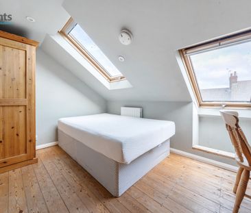 6 bedroom house to rent - Photo 1