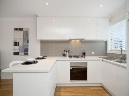 1/68 Swan Walk, Chelsea VIC 3196 - Photo 4